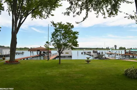 10363 Saint John, Algonac, MI 48001 photo 37