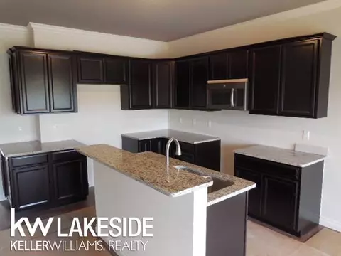 270 Victoria, Dexter, MI 48130 photo 2