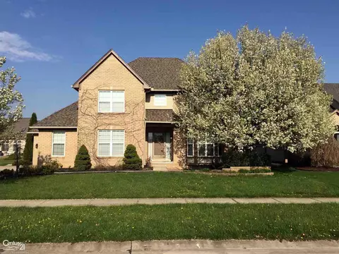 48708 Fairmont, Macomb, MI 48044 photo 1