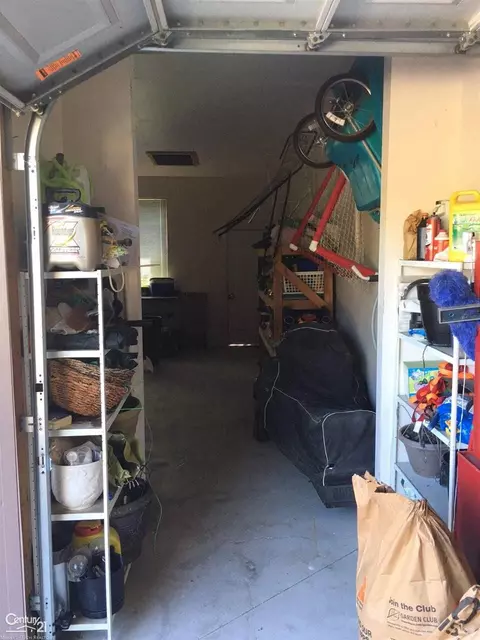 48708 Fairmont, Macomb, MI 48044 photo 4