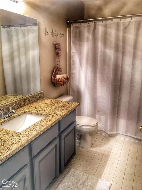 48708 Fairmont, Macomb, MI 48044 photo 48