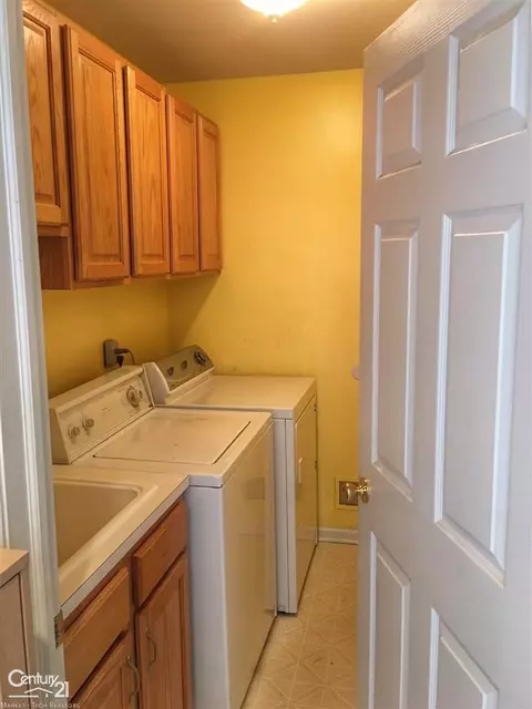 48708 Fairmont, Macomb, MI 48044 photo 50
