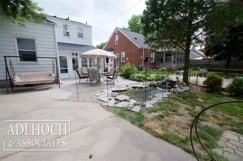 2150 Lancaster, Grosse Pointe Woods, MI 48236 photo 20