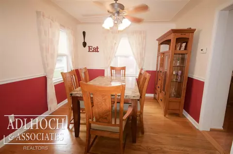 2150 Lancaster, Grosse Pointe Woods, MI 48236 photo 6