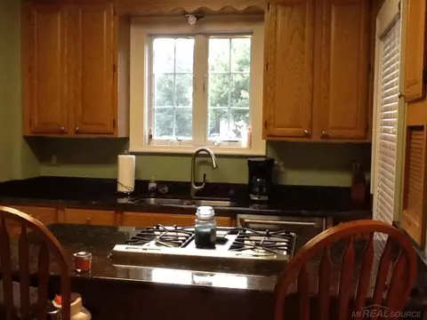 625 Borgess, Monroe, MI 48162 photo 3