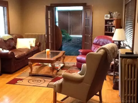 625 Borgess, Monroe, MI 48162 photo 4