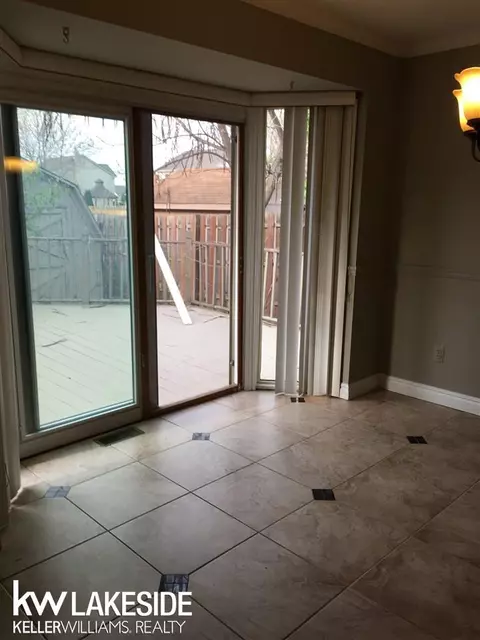 17693 Thomas, Macomb, MI 48044 photo 11