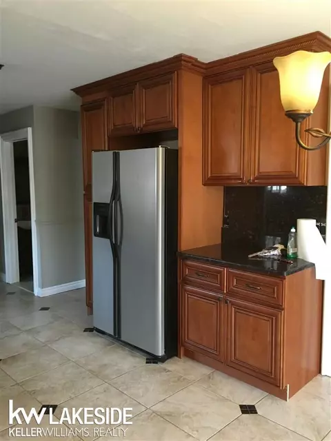 17693 Thomas, Macomb, MI 48044 photo 8