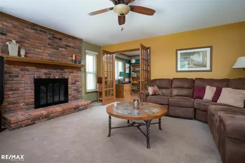 48264 Frank, Macomb, MI 48044 photo 20