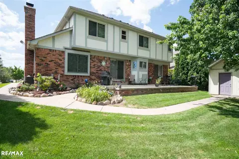 48264 Frank, Macomb, MI 48044 photo 6