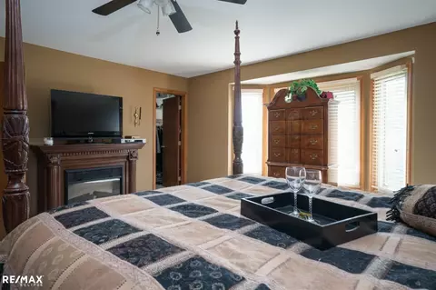 48264 Frank, Macomb, MI 48044 photo 26