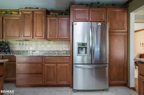 48264 Frank, Macomb, MI 48044 photo 15