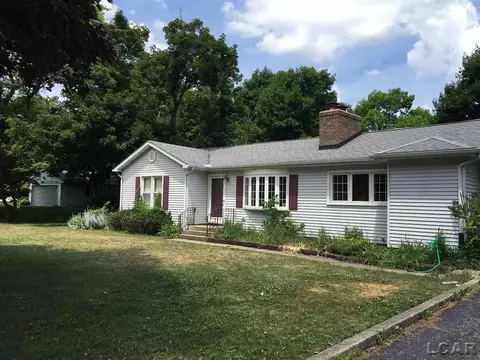 401 Outer, Tecumseh, MI 49286 photo 1