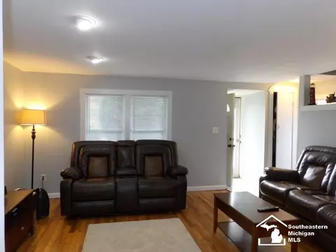 17796 Quarry, Riverview, MI 48193 photo 10