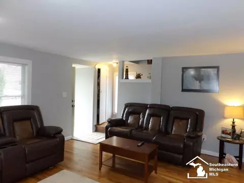 17796 Quarry, Riverview, MI 48193 photo 9