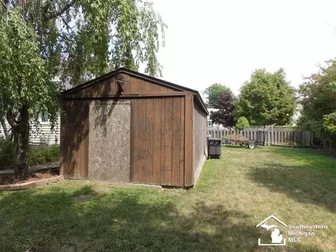 17796 Quarry, Riverview, MI 48193 photo 5