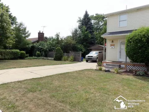 17796 Quarry, Riverview, MI 48193 photo 2