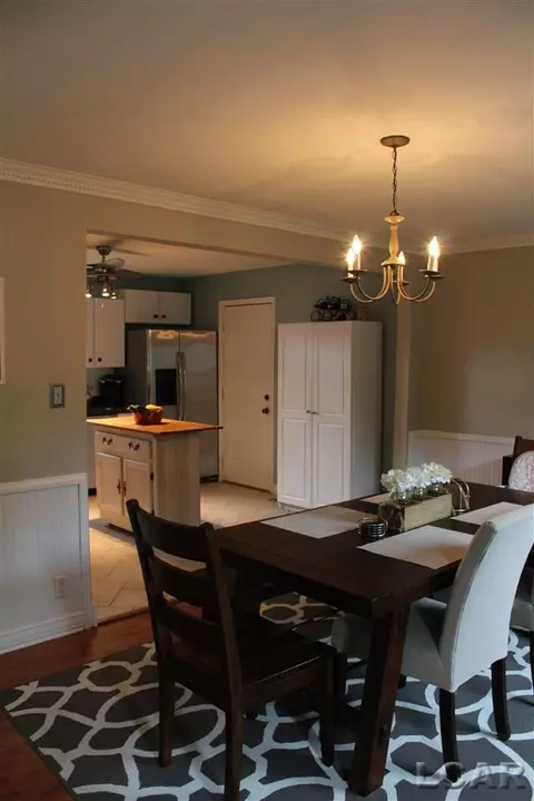 54 Crestview, Adrian, MI 49221 photo 10