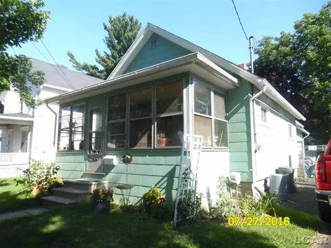 124 Arnold, Jackson, MI 49202 photo 2