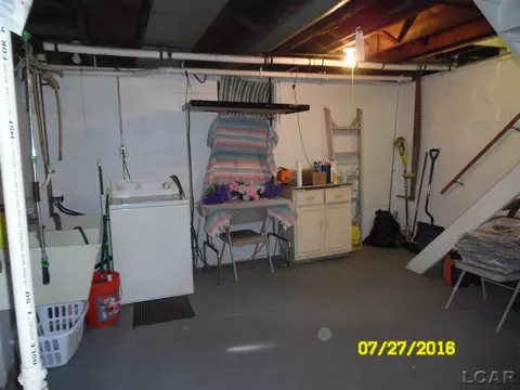 124 Arnold, Jackson, MI 49202 photo 7