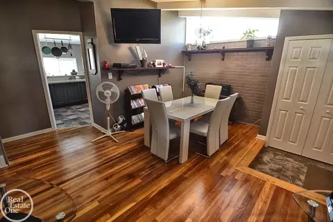 5137 Earl, Warren, MI 48092 photo 6