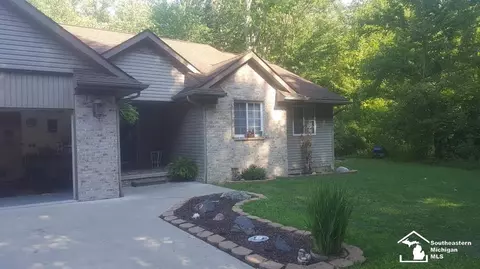 7245 Ozga, Romulus, MI 48174 photo 1
