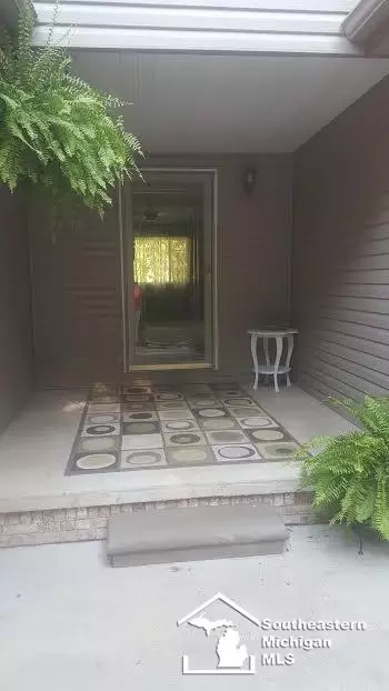 7245 Ozga, Romulus, MI 48174 photo 9