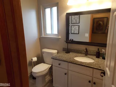 21157 Masters, Macomb, MI 48044 photo 36