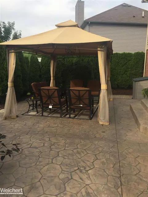 21157 Masters, Macomb, MI 48044 photo 11