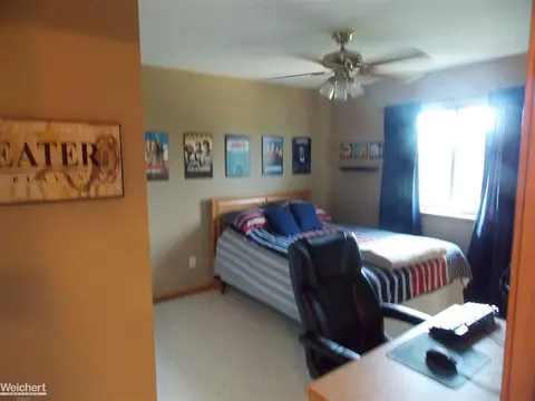 21157 Masters, Macomb, MI 48044 photo 33