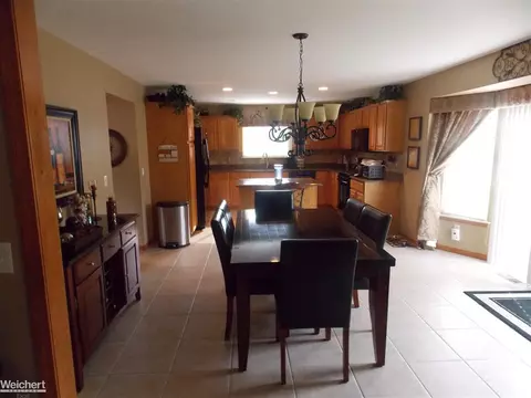 21157 Masters, Macomb, MI 48044 photo 25