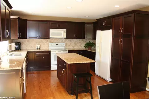 46294 Appleton, Macomb, MI 48044 photo 12