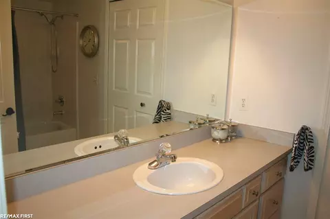 46294 Appleton, Macomb, MI 48044 photo 32