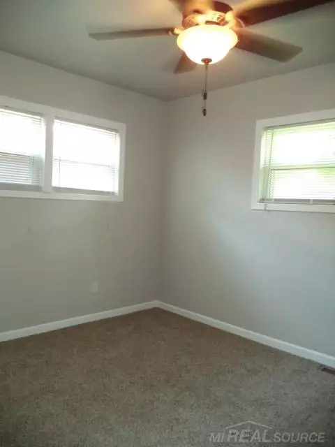 22141 Beverly, Oak Park, MI 48237 photo 16