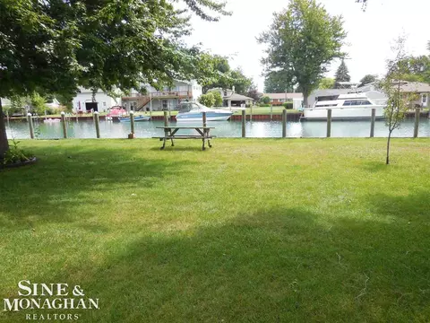 7531 Colony, Algonac, MI 48001 photo 14