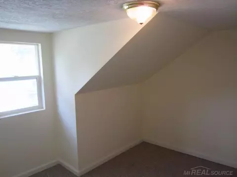 809 Summer, Algonac, MI 48001 photo 4