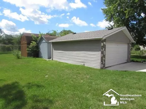 25577 Rusty, Taylor, MI 48180 photo 16