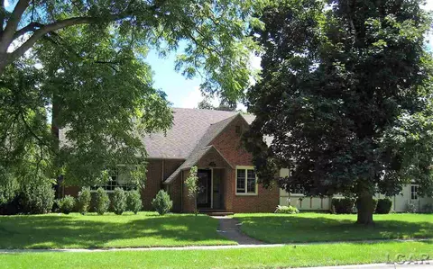 110 Adrian, Tecumseh, MI 49286 photo 1
