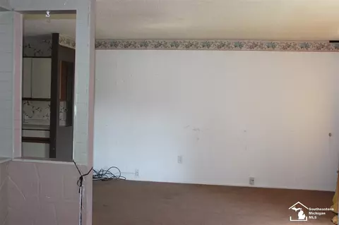 13416 Beech Daly, Taylor, MI 48180 photo 8