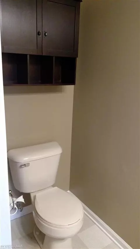 18103 Huron, Macomb, MI 48042 photo 13