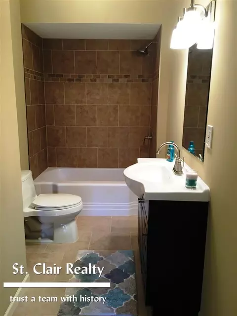 802 Jay, Saint Clair, MI 48079 photo 6