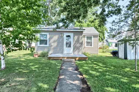 9825 St John, Algonac, MI 48001 photo 1