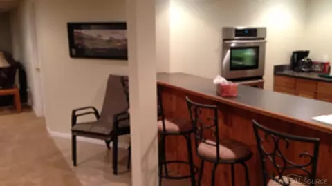 51328 Hook, Macomb, MI 48042 photo 23