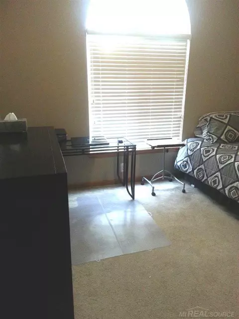 51328 Hook, Macomb, MI 48042 photo 16