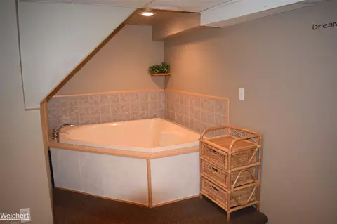 5267 E 13 Mile, Warren, MI 48092 photo 26