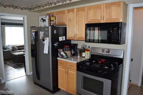 5267 E 13 Mile, Warren, MI 48092 photo 10