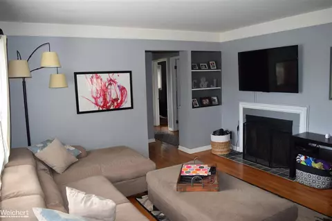 5267 E 13 Mile, Warren, MI 48092 photo 8