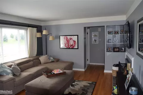 5267 E 13 Mile, Warren, MI 48092 photo 7