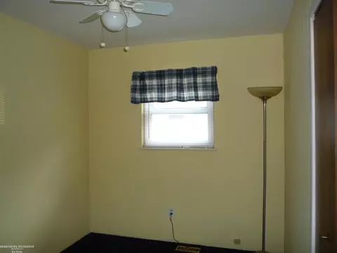 357 Chippewa, Clawson, MI 48017 photo 10