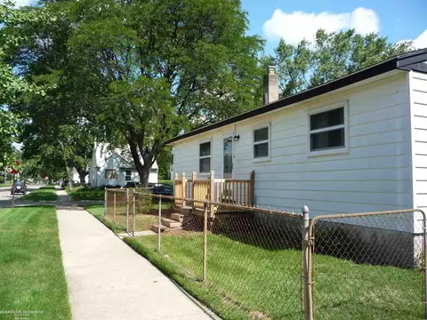 357 Chippewa, Clawson, MI 48017 photo 23